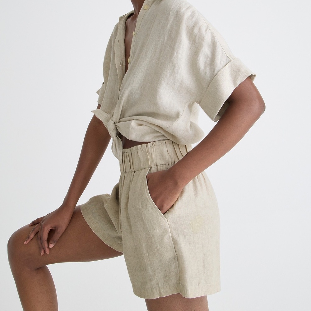 J.Crew Beige Pull-on Linen shorts